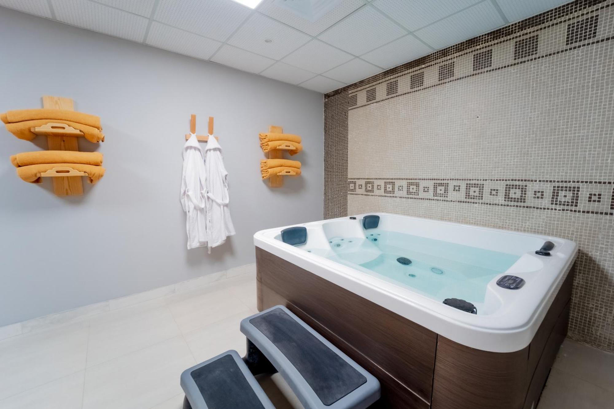 The Temple Hotel & Spa 樂蜀 外观 照片